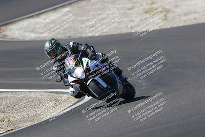 media/Sep-21-2025-TrackDaz (Sun) [[277c75b276]]/C Group/1140pm (Turn 3)/